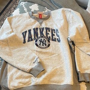 Yankees Sweatshirt